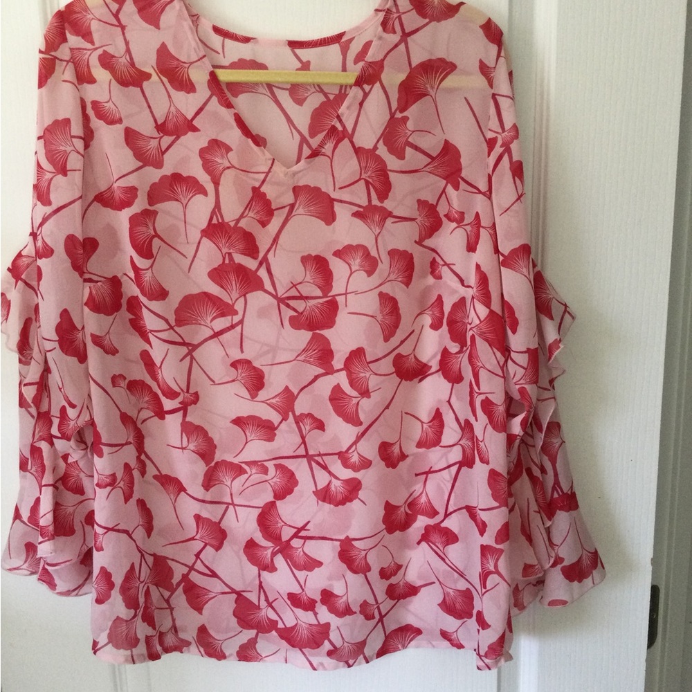 Sheer blouse XL floral pattern